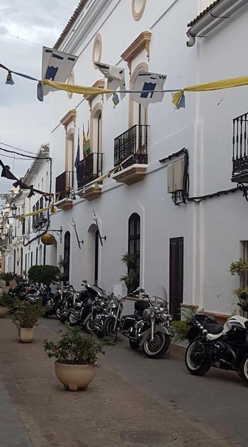 La Posada Del Infante ลา ปัวบลา เด ลอส อินฟานเตส ภายนอก รูปภาพ