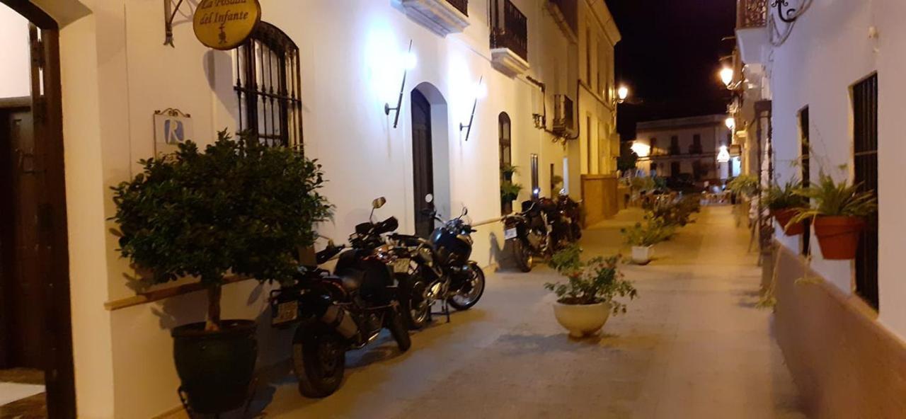 La Posada Del Infante ลา ปัวบลา เด ลอส อินฟานเตส ภายนอก รูปภาพ